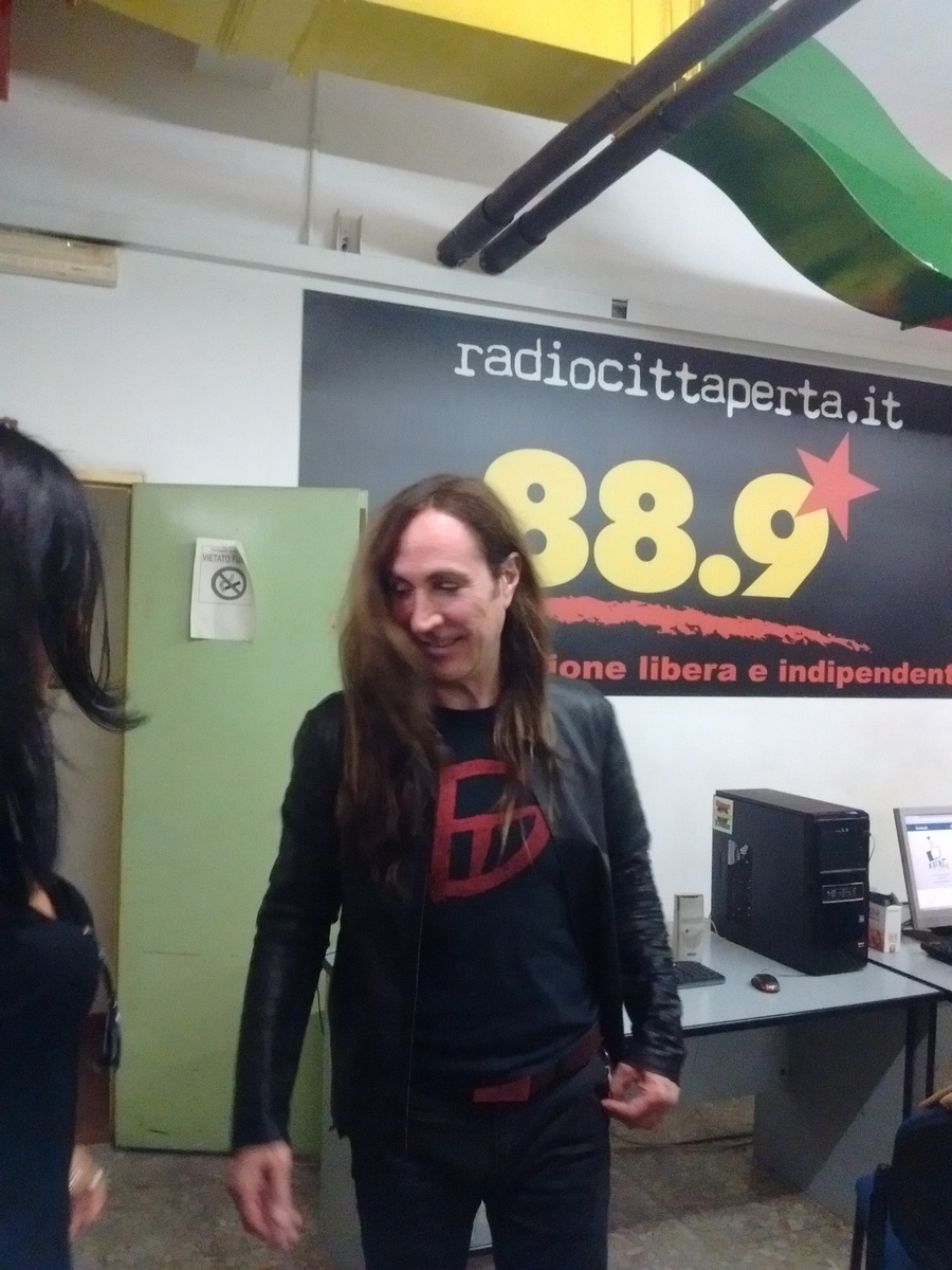 intervista manuel agnelli radiocittaperta