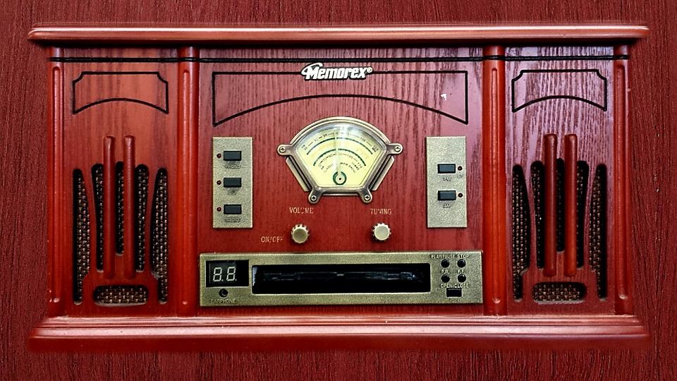 radio 647066 960 720