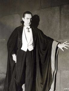 bela-lugosi-as-dracula-anonymous-photograph-from-1931-universal-studios-ca2309-1024