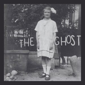 The-Ghost-artwork-con-cornice-