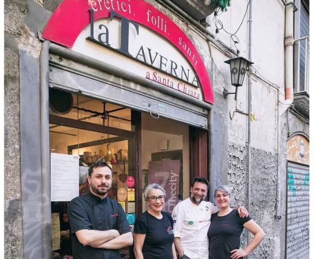 Napoli-taverna-santa-chiara