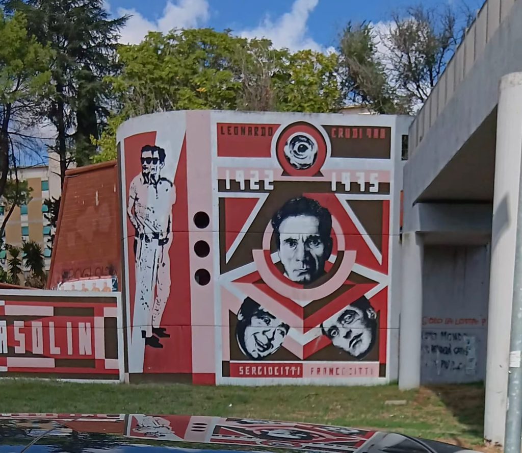 Murale Pasolini Leonardo Crudi