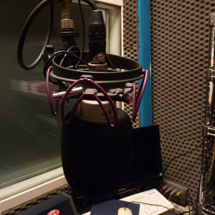 20251124-191620_Radio