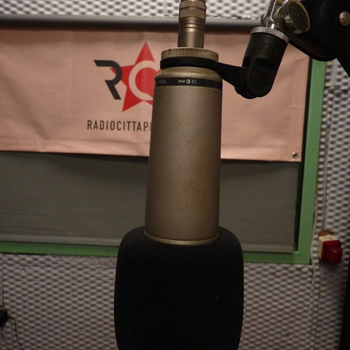 20251124-194836_Radio