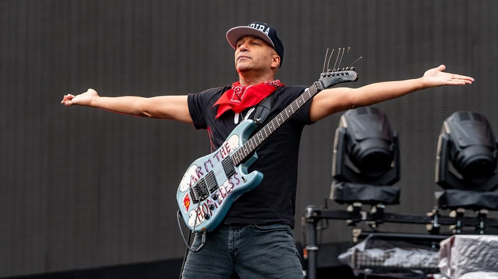 Tom_Morello_-_MuseBristol_050619-15_(48035800936)