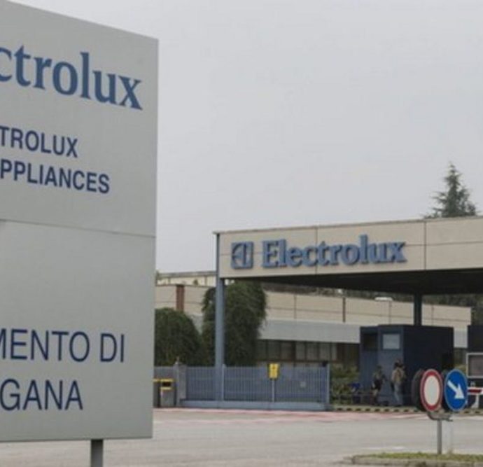 csm_electrolux-susegana-e1497023962454-585x390_01_1173edf51c (1)