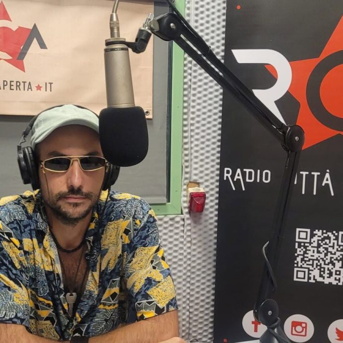 Atom Lux_RCA