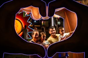 RS26_0816_People_001_LV