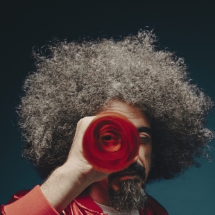 ROCK IN ROMA 2026: CAPAREZZA live il 26 giugno all’Ippodromo delle Capannelle