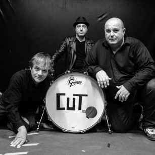 I CUT OSPITI A MELTINGPOT