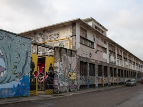 Sgomberato lo storico centro sociale milanese LEONCAVALLO