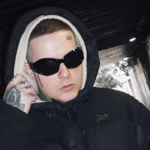 Loge ft. Madbuddy: “Mondo crudele” fra cronaca e denuncia