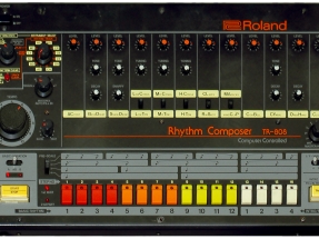 Qualche curiosità sulla Roland TR-808, la drum machine che negli anni Ottanta rivoluzionò il modo di fare musica