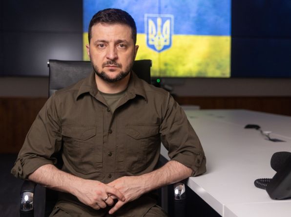 Caos Kiev: la corruzione travolge il governo Zelensky