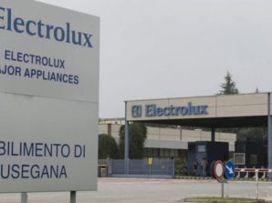 Crisi Electrolux: 17000 lavoratori in bilico nella tregua di giugno insieme al futuro di un pezzo di industria