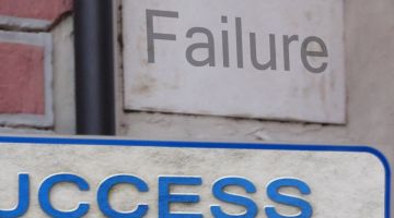 29/12/2025 Fallimenti tecnologici. KATZENJAMMER con MIRO BARSA