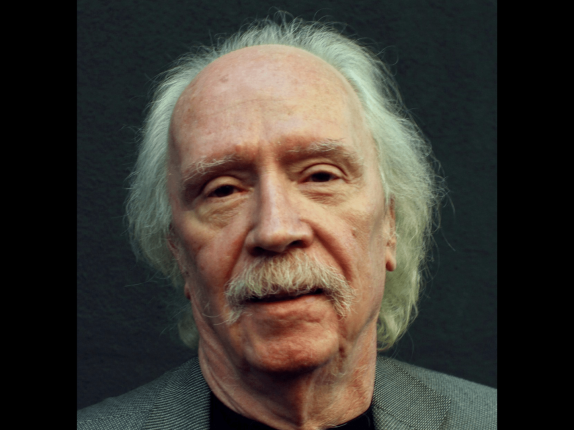 John Carpenter: compie 78 anni il maestro dell’horror che ama il synth e compone colonne sonore