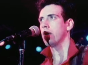 Mick Jones compie 70 anni: “Should I Stay Or Should I Go era solo una bella canzone rock”